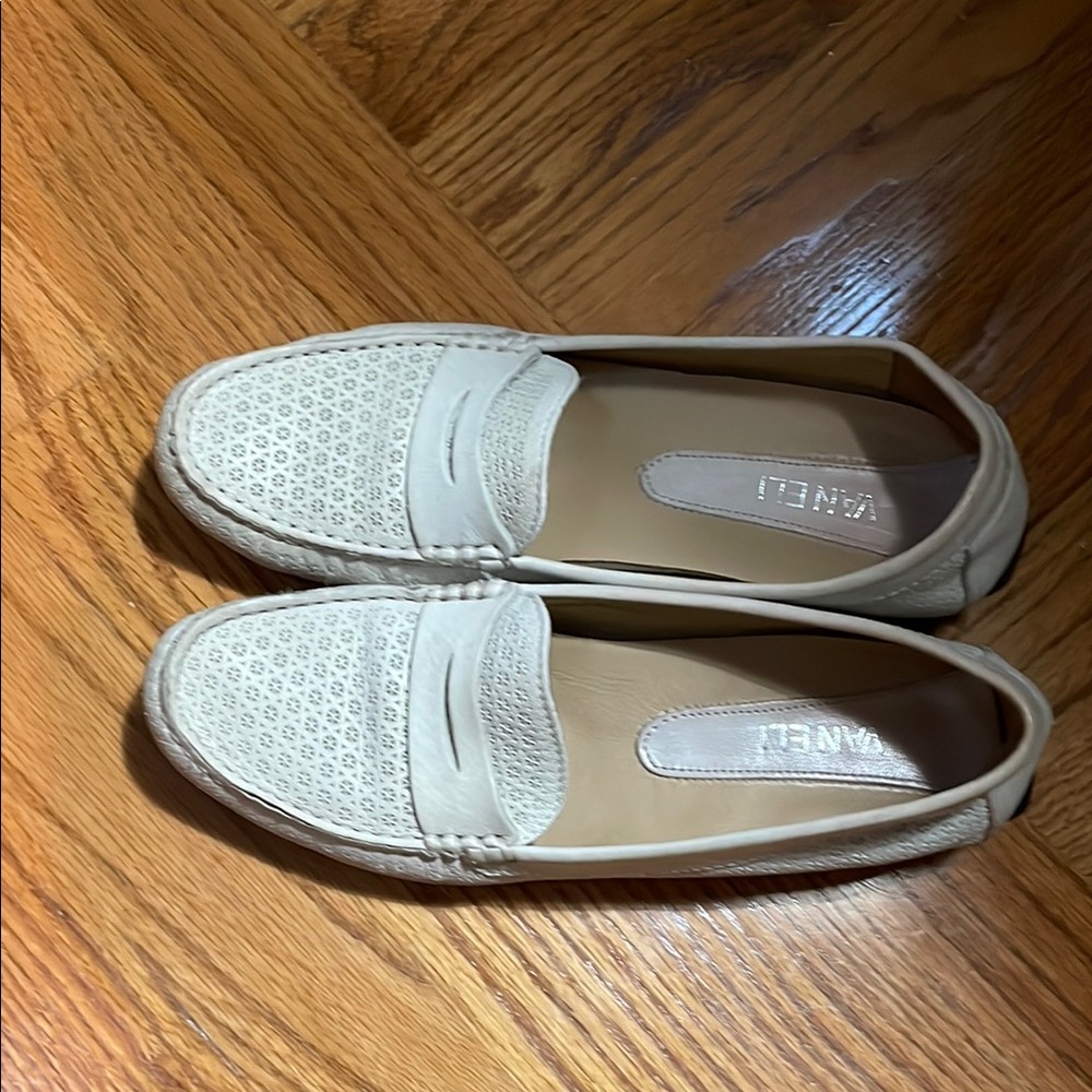 Vaneli White Leather Flats with Perforated Design (Used/No box)